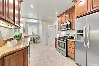 180 Laura Street, San Francisco, CA 94112 - Photo 9
