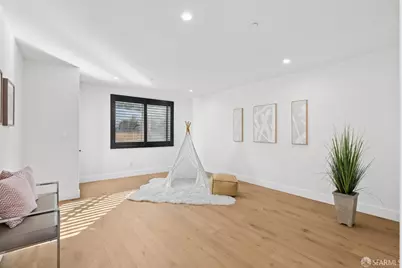 511 Lakeview Avenue, San Francisco, CA 94112 - Photo 35