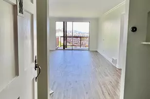 732 Francisco St, San Francisco, CA 94133 - Photo 1