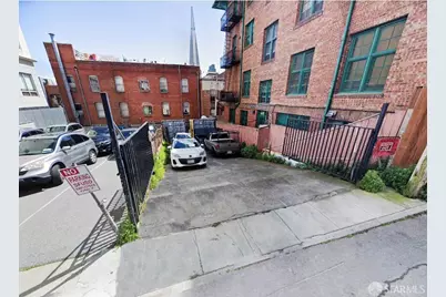 20 Trenton Street, San Francisco, CA 94108 - Photo 1