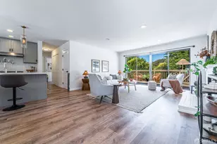 935 Regina Way, Pacifica, CA 94044 - Photo 1