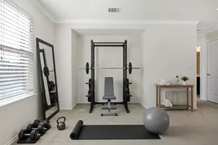 9100 Winter Haven Rd, Austin, TX 78747 - Photo 17