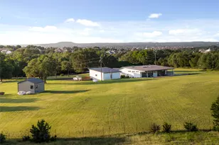 402 Rolling Hills Rd, Liberty Hill, TX 78642 - Photo 23