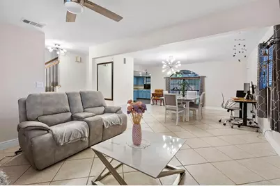 512 Bramble Drive, Austin, TX 78745 - Photo 3