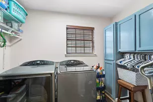 512 Bramble Dr, Austin, TX 78745 - Photo 9