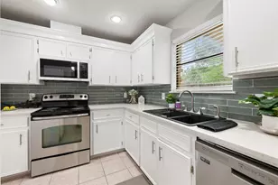 1301 Dove Haven Dr, Pflugerville, TX 78660 - Photo 9