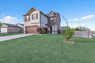 12922 Dwight Eisenhower St, Manor, TX 78653 - Photo 3