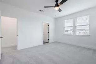 190 Prodigal Wy, Kyle, TX 78640 - Photo 7