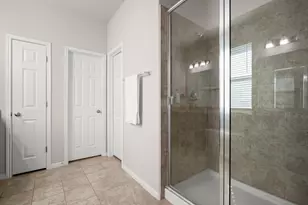 241 E Broade St, Leander, TX 78641 - Photo 13