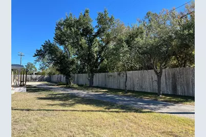 27306 Rr 12, Dripping Springs, TX 78620 - Photo 9