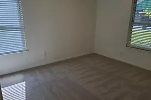 2615 Sherwood Ln, Austin, TX 78704 - Photo 11
