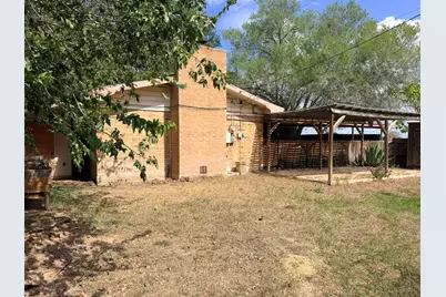 220 Parkview Drive, Luling, TX 78648 - Photo 35