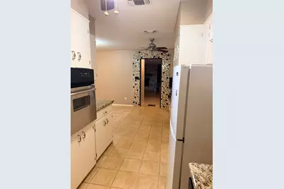 220 Parkview Drive, Luling, TX 78648 - Photo 23
