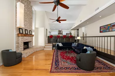 8805 Mountain Ridge Drive, Austin, TX 78759 - Photo 19