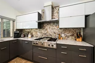 8805 Mountain Ridge Dr, Austin, TX 78759 - Photo 15