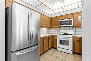 10819 Crown Colony Dr, Austin, TX 78747 - Photo 17