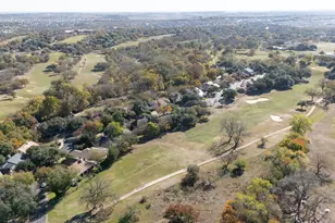 10819 Crown Colony Dr, Austin, TX 78747 - Photo 37