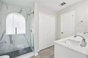 12804 Humphrey Dr, Austin, TX 78729 - Photo 7