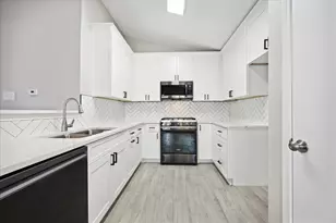 12804 Humphrey Dr, Austin, TX 78729 - Photo 5
