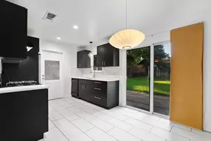 508 Harway Ct, Austin, TX 78745 - Photo 7