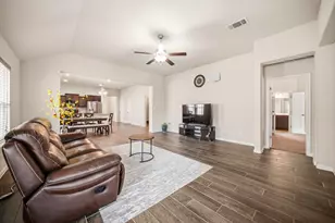 19024 Scoria Dr, Pflugerville, TX 78660 - Photo 5