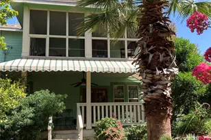 903 E 14th St, Austin, TX 78702 - Photo 27