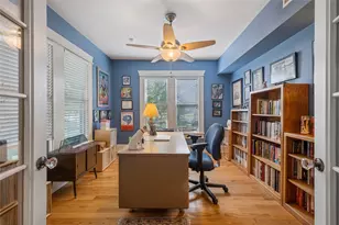 903 E 14th St, Austin, TX 78702 - Photo 5