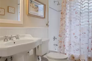 903 E 14th St, Austin, TX 78702 - Photo 25