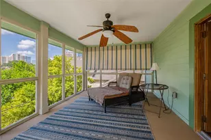 903 E 14th St, Austin, TX 78702 - Photo 17