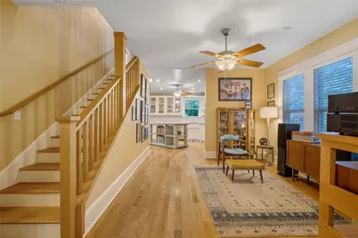 903 E 14th Street, Austin, TX 78702 - Photo 7