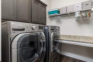 1145 W County Road 415, Lexington, TX 78947 - Photo 23