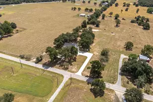 1145 W County Road 415, Lexington, TX 78947 - Photo 29