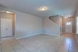 10404 Hatton Ln, Austin, TX 78754 - Photo 5