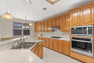 207 Colby Ln, Cedar Park, TX 78613 - Photo 9