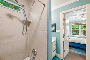 4413 Barrow Ave, Austin, TX 78751 - Photo 17