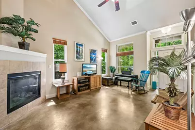 4413 Barrow Avenue, Austin, TX 78751 - Photo 7