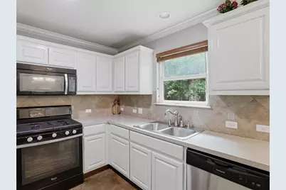 4413 Barrow Avenue, Austin, TX 78751 - Photo 9