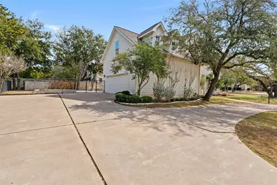 625 Robin Dale Court, Lakeway, TX 78734 - Photo 39