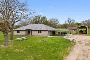 778 Co Rd 123, Edna, TX 77957 - Photo 1