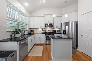 2100 Hermia St, Austin, TX 78741 - Photo 5