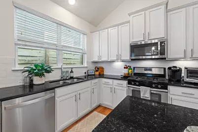 2100 Hermia Street #41, Austin, TX 78741 - Photo 9