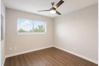 8214 N Interstate 35 Svrd Sb Highway, Austin, TX 78753 - Photo 3