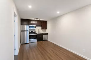 8214 N Interstate 35 Svrd Sb Hwy, Austin, TX 78753 - Photo 1
