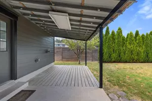 1197 Angelina St, Austin, TX 78702 - Photo 29