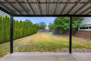1197 Angelina St, Austin, TX 78702 - Photo 39
