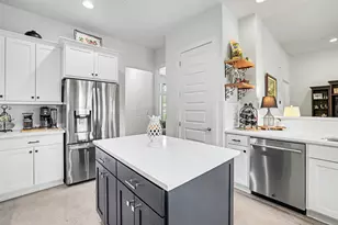 705 Pheasant Mdw, Liberty Hill, TX 78642 - Photo 15