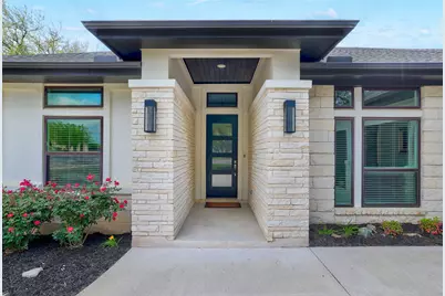 705 Pheasant Meadow, Liberty Hill, TX 78642 - Photo 3