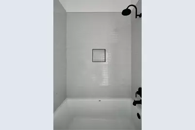 2209 Woodland Avenue #602, Austin, TX 78741 - Photo 13