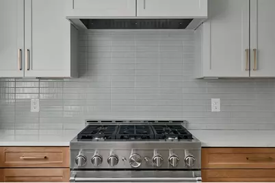 2209 Woodland Avenue #602, Austin, TX 78741 - Photo 21