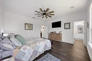 240 Oil Field Rd, Lockhart, TX 78644 - Photo 9